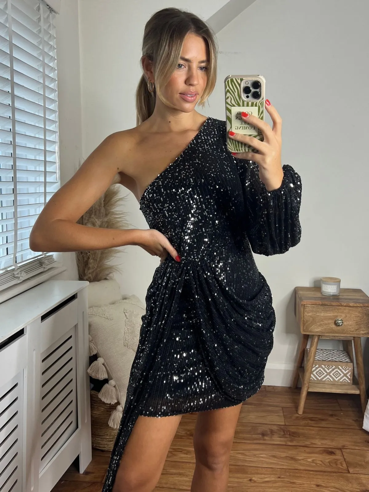 Adele One Shoulder Sequin dress / Black & Silver Sequin