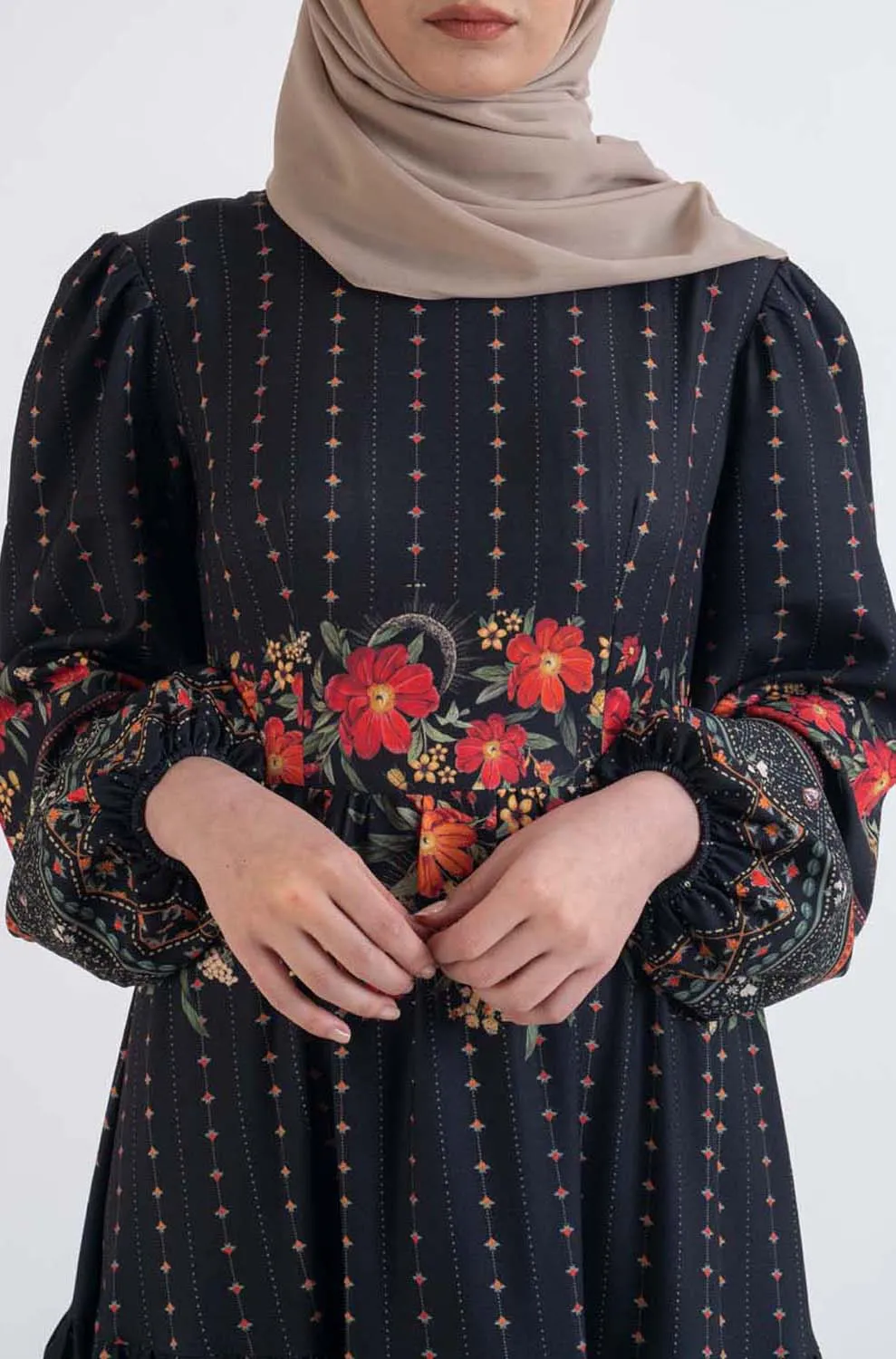 AURA Dress-Modern Hijab Fashion