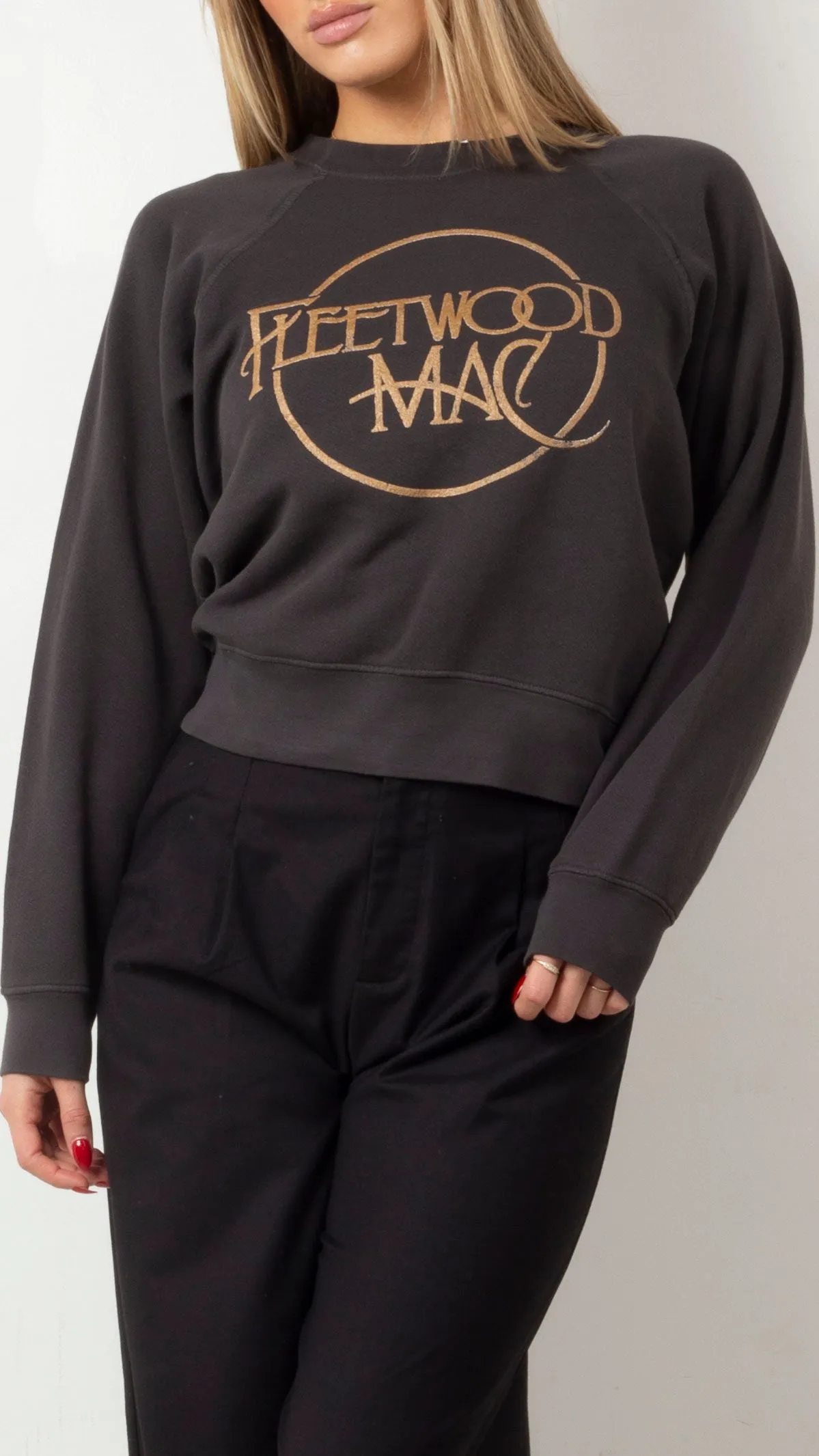 Fleetwood Mac Circle Logo Raglan Crew - Washed Black