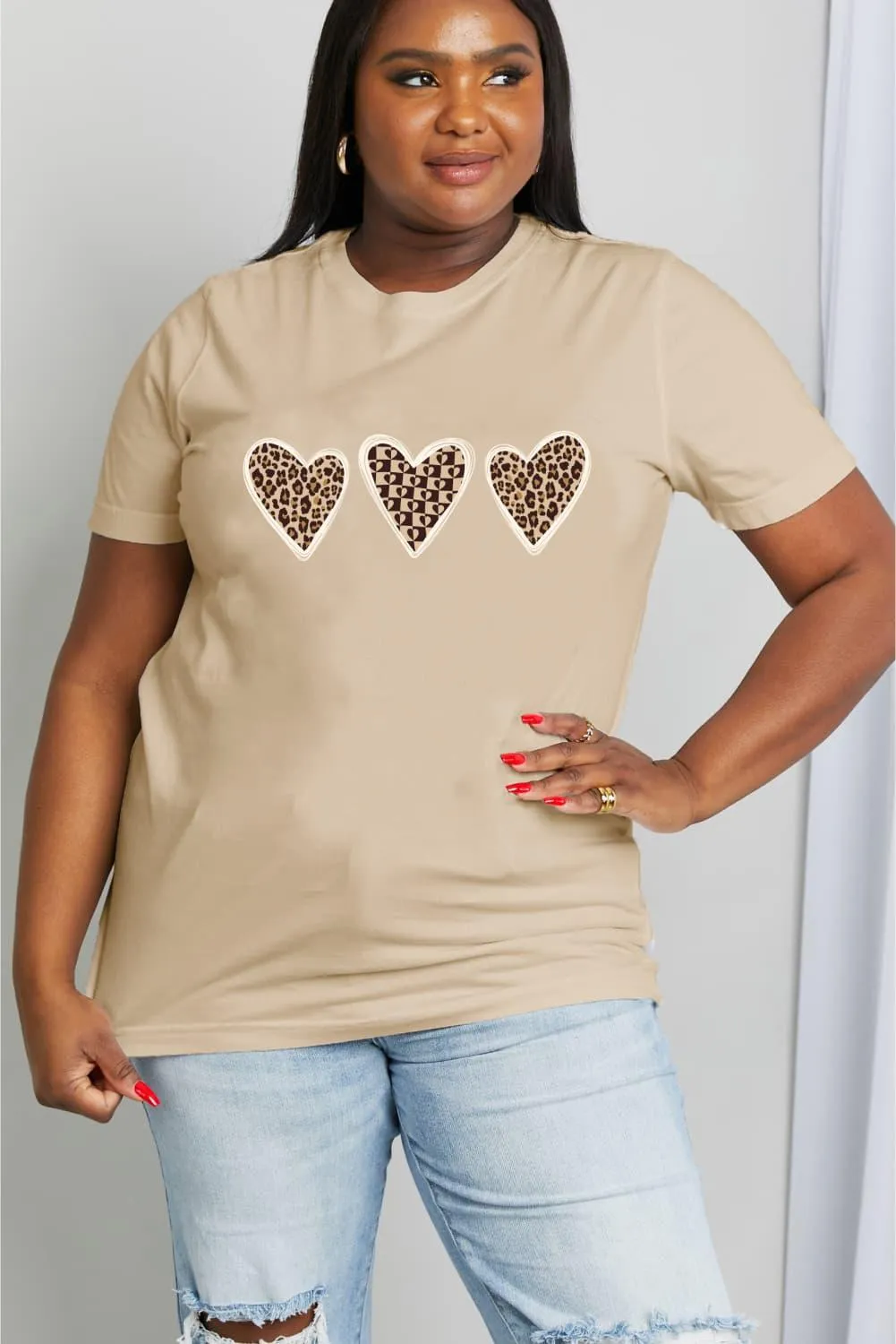 Full Size Heart Graphic Cotton Tee