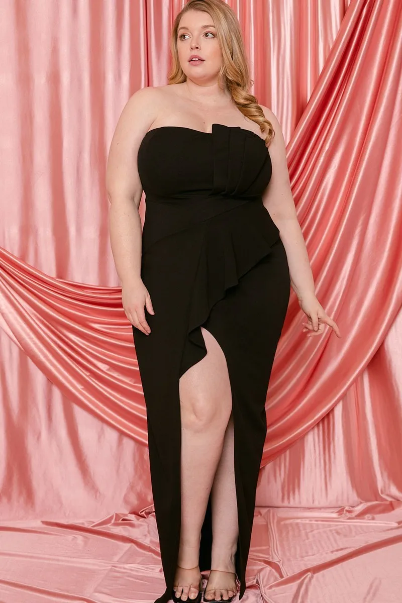 Plus Size Pleated Tube Top Maxi Dress